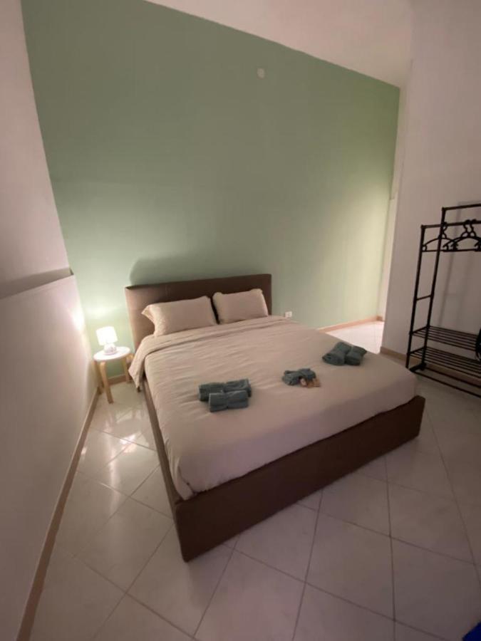 Lavica Airport Catania B&B Luaran gambar
